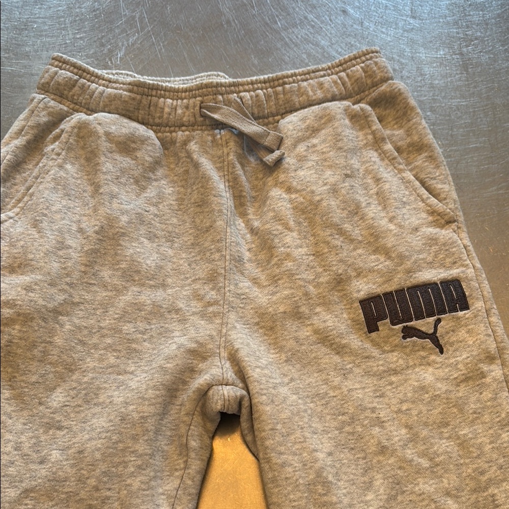 Puma Gray Sweatpants Classic Athletic Leisurewear boys 14 no stains